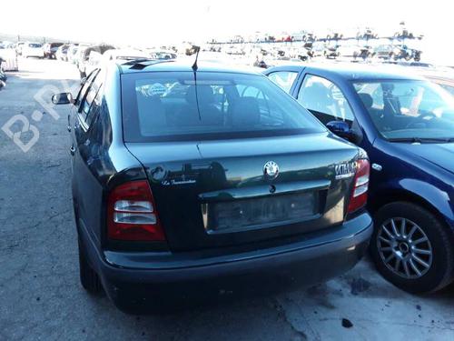 Engine control unit (ECU) SKODA OCTAVIA I (1U2) 1.9 TDI | BP10996488M57 