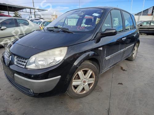 Left taillight RENAULT GRAND SCÉNIC II (JM0/1_) 1.6 | BP31335084C34