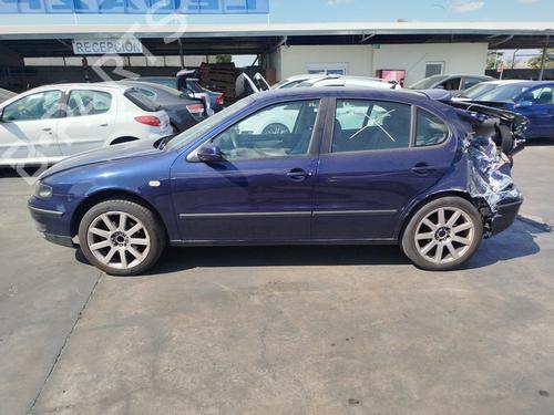 Left headlight SEAT LEON (1M1)  | BP20111437C28 