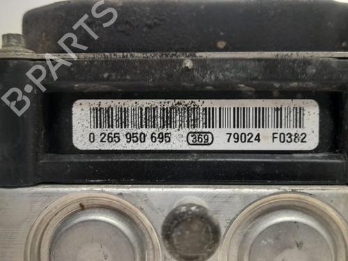 Used ABS pump HYUNDAI i30 (FD) [2007-2012]  12434459