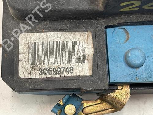Front right lock VOLVO XC90 I (275) D5 AWD | BP18256787C97 