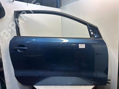 Used Right front door VW POLO V (6R1, 6C1) 1.0 (75 hp) 23876954