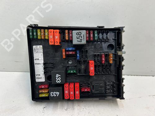Used Fuse box VW GOLF V (1K1) 1.9 TDI (105 hp) 21691788