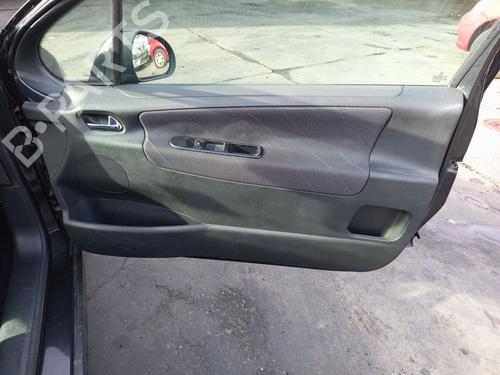 Lève-vitre avant droit PEUGEOT 207 (WA_, WC_) 1.4 16V (95 hp) 31046737