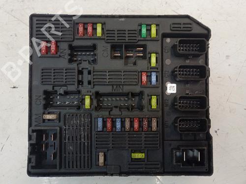 Used Fuse box RENAULT GRAND SCÉNIC III (JZ0/1_) [2009-2016]  29275591