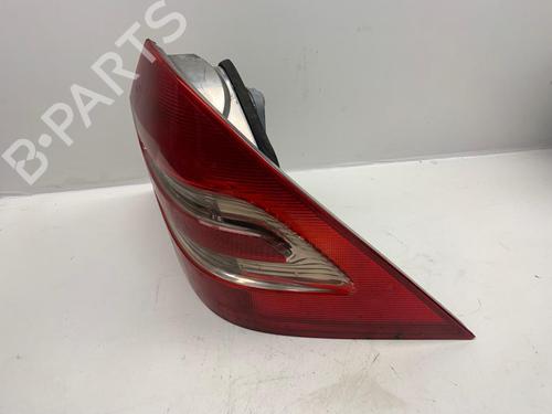 Right taillight MERCEDES-BENZ C-CLASS (W203) C 200 Kompressor (203.045) | BP11199583C35 