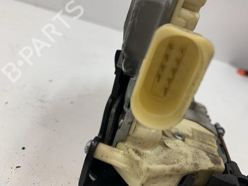 Front left lock VW PASSAT B6 (3C2) 2.0 TDI | BP17130323C98 