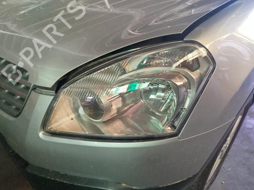 Used Left headlight NISSAN QASHQAI I (J10, NJ10) [2006-2015]  31830613