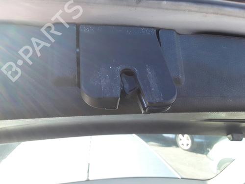 Used Tailgate lock VW POLO (9N_, 9A_) 1.9 TDI (101 hp) 26328952