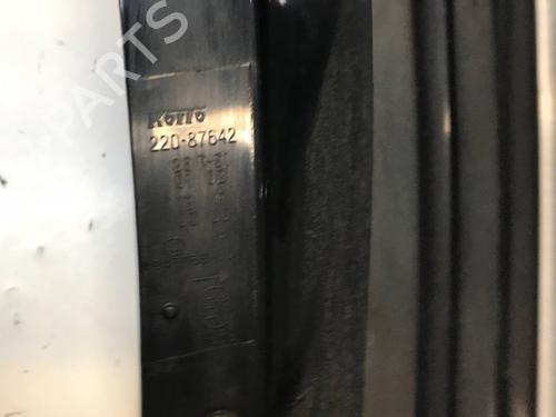 Right taillight MITSUBISHI GRANDIS (NA_W) 2.0 DI-D (NA8W) | BP26687003C35 