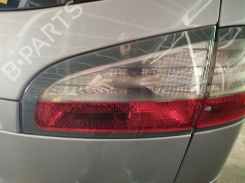 Used Right tailgate light FORD S-MAX (WA6) [2006-2014]  31856911