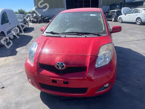 Used Parts TOYOTA YARIS (_P9_) 1.33 VVT-i (NSP90_, NSP90R) (99 hp) 4240010