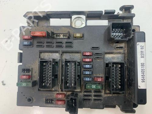 Zekeringkast PEUGEOT 307 (3A/C) 1.6 16V (109 hp) 16167585