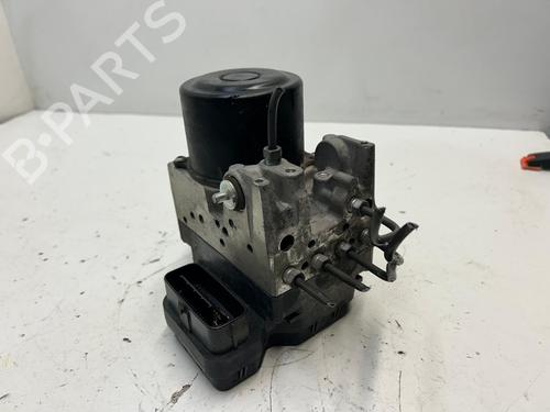 Used ABS pump TOYOTA RAV 4 III (_A3_) 2.2 D 4WD (ALA30_, ALA30R) (177 hp) 24038673