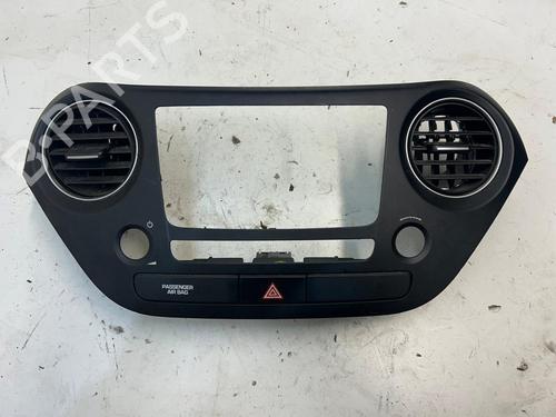 Used Warning switch HYUNDAI i10 II (BA, IA) 1.0 (67 hp) 25740678