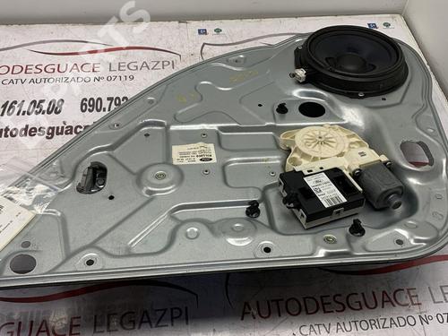 Used Rear right window mechanism Rear right window mechanism FORD FOCUS II (DA_, HCP, DP) 1.8 TDCi (115 hp) 11001577 11001577