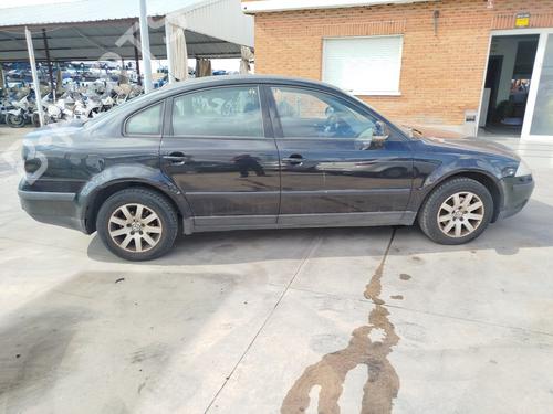 Left headlight VW PASSAT B5.5 (3B3) 1.9 TDI | BP19274857C28 