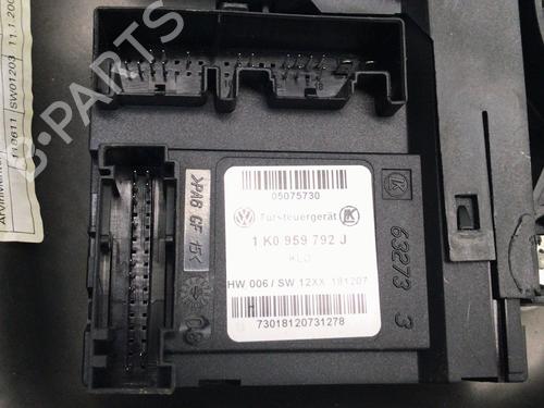 Front right window mechanism VW GOLF V (1K1)  | BP13075099C23 