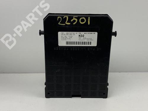 Sikringsdåse PEUGEOT 307 (3A/C) 2.0 HDi 90 (90 hp) 11850419