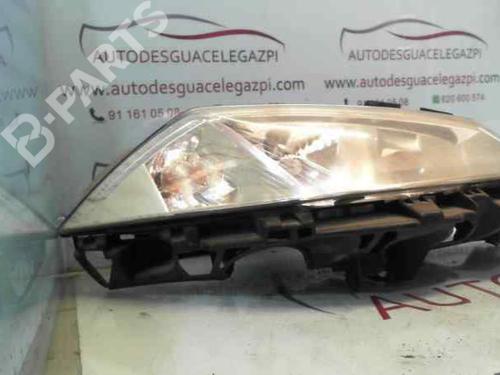 Used Right headlight RENAULT MEGANE II (BM0/1_, CM0/1_) 2.0 16V (BM0U, CM0U) (135 hp) 11001774