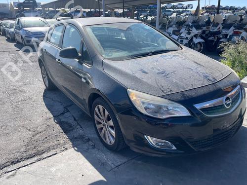 Used Parts OPEL ASTRA J (P10)    4452751