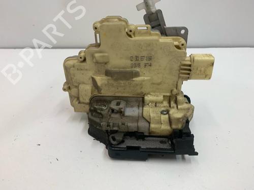 Used Front right lock VW PASSAT B6 (3C2) 2.0 TDI (140 hp) 16334551