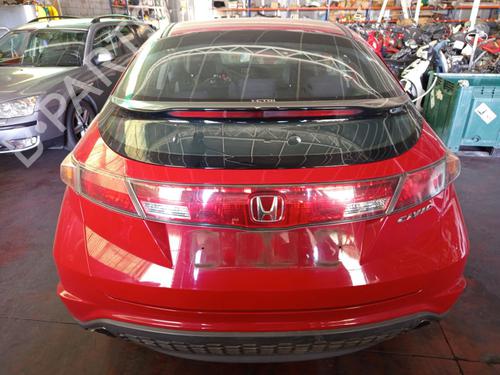 Sentralt baklys HONDA CIVIC VIII Hatchback (FN, FK) 2.2 CTDi (FK3) (140 hp) 31172356