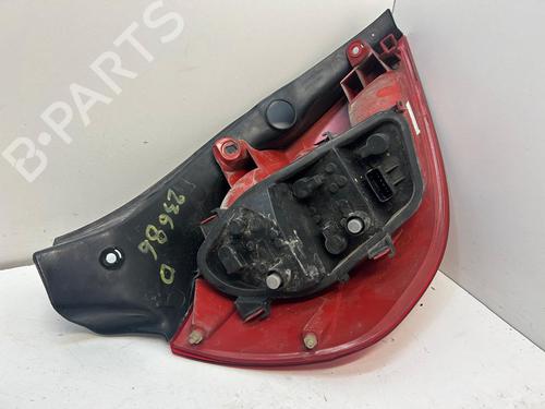 Right taillight RENAULT CLIO III (BR0/1, CR0/1) 1.2 16V (BR0R, BR1D, BR1L, CR0R) | BP21266718C35 