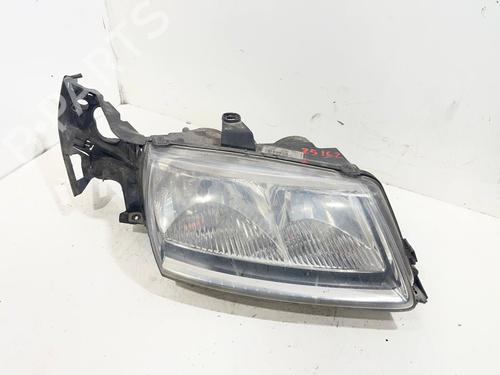 Højre forlygte SAAB 9-5 (YS3E) 2.2 TiD (120 hp) 29306562