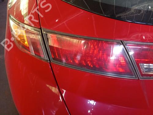 Used Left tailgate light HONDA CIVIC VIII Hatchback (FN, FK) 2.2 CTDi (FK3) (140 hp) 31172342