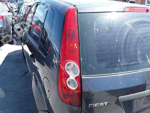 Used Left taillight FORD FIESTA V (JH_, JD_) 1.4 TDCi (68 hp) 11000064