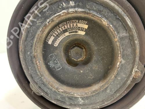 Used AC compressor CHRYSLER VOYAGER IV (RG, RS) 2.5 CRD (141 hp) 17754121