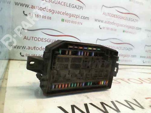 Used Fuse box Fuse box JAGUAR X-TYPE I Estate (X400) 2.0 D (130 hp) 11001056 11001056