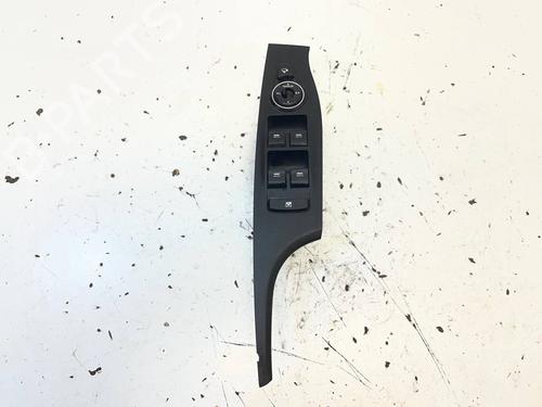 Used Left front window switch HYUNDAI i40 I (VF) 1.7 CRDi (116 hp) 30625559