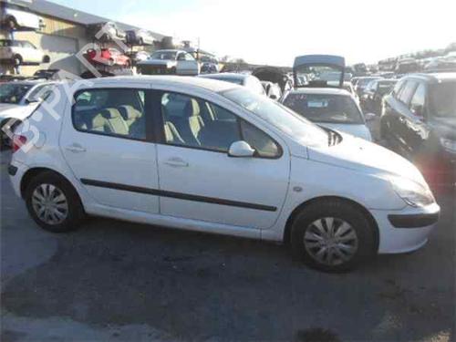 Left mirror PEUGEOT 307 (3A/C) 2.0 HDi 90 | BP10996479C26 