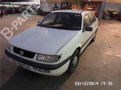 Used Parts VW PASSAT B3/B4 (3A2, 35I)  1.6  1156182