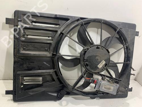 Used Radiator fan FORD FOCUS III Turnier 2.0 TDCi (163 hp) 27536224