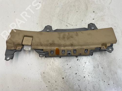 Used Electronic module LEXUS IS II (_E2_) 220d (ALE20) (177 hp) 18863306