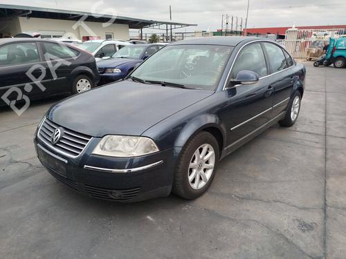 Left headlight VW PASSAT B5.5 (3B3) 1.9 TDI | BP19868836C28 