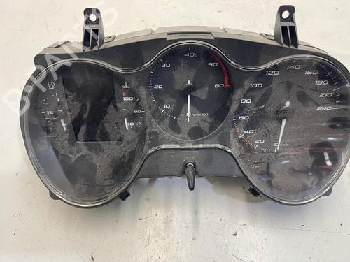 Used Instrument cluster SEAT LEON (1P1) 1.9 TDI (90 hp) 20855043
