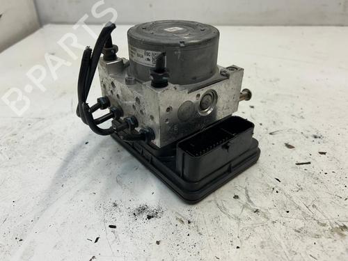 Used ABS pump HYUNDAI i10 II (BA, IA) 1.0 (67 hp) 25727057