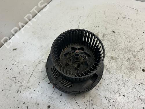 Used Heater blower motor BMW X1 (E84) sDrive 18 d (143 hp) 23849423