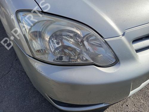 Used Right headlight TOYOTA COROLLA (_E12_) 1.4 VVT-i (ZZE120_, ZZE120R) (97 hp) 31850203