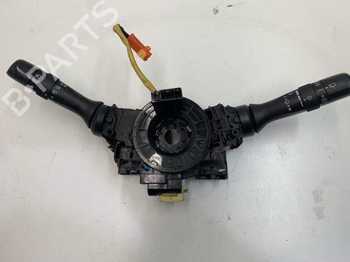 Switch TOYOTA AURIS (_E18_) 1.4 D-4D (NDE180_) (90 hp) 17167818