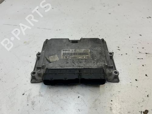 Centralina do motor FIAT STILO (192_) 1.4 16V (192AXH1B, 192BXH1B) (95 hp) 26504629