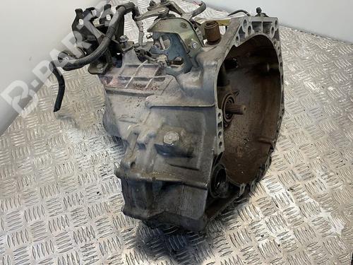 Used Gearbox TOYOTA YARIS (_P13_) [2010-2020]  11002884