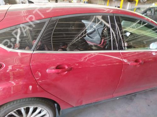 Right rear door FORD FOCUS III Turnier 2.0 TDCi 2172759 |