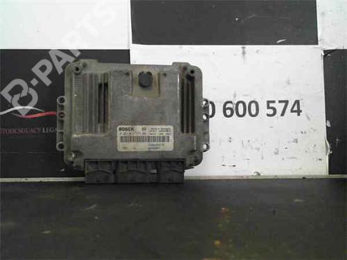 Used Engine control unit (ECU) RENAULT MEGANE II Saloon (LM0/1_) [2003-2025]  10994961