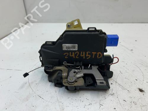 Used Front right lock VW POLO (9N_, 9A_) 1.9 TDI (101 hp) 26328953