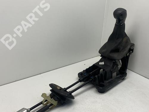 Gear lever PEUGEOT 2008 I (CU_) 1.2 THP 110 / PureTech 110 | BP11008768M90 